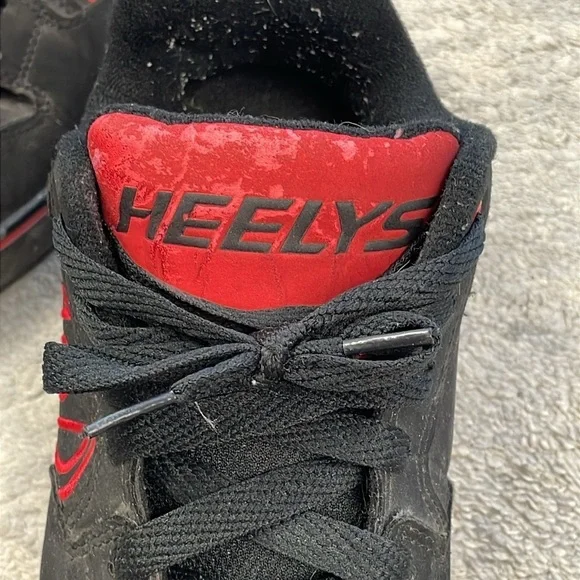 Heelys Motion Plus Roller Shoes Skate Sneakers Black Low Top Sz 6Y - Picture 12 of 14